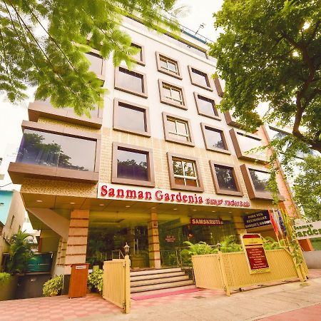 Hotel Sanman Gardenia Bangalore Bagian luar foto