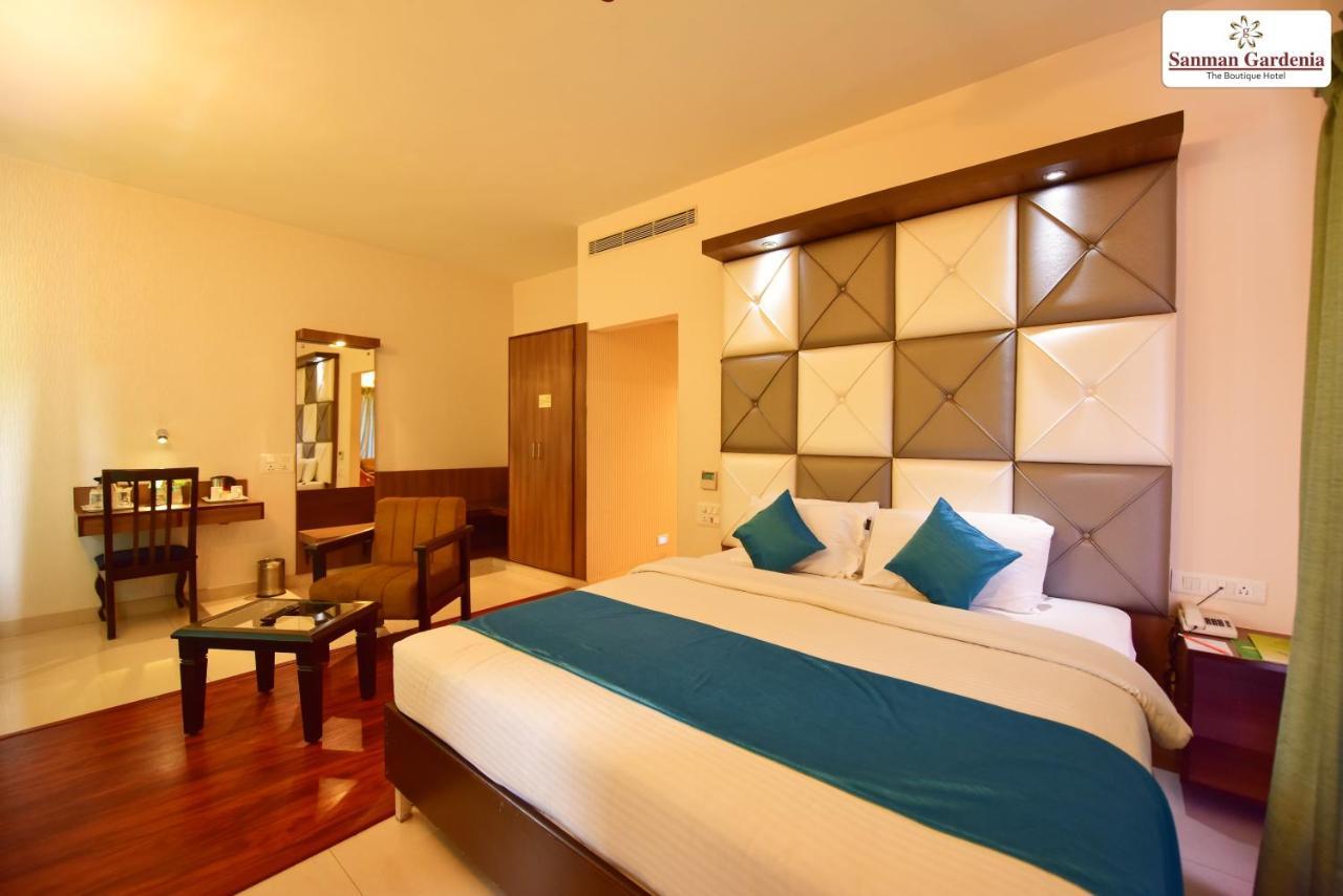 Hotel Sanman Gardenia Bangalore Bagian luar foto
