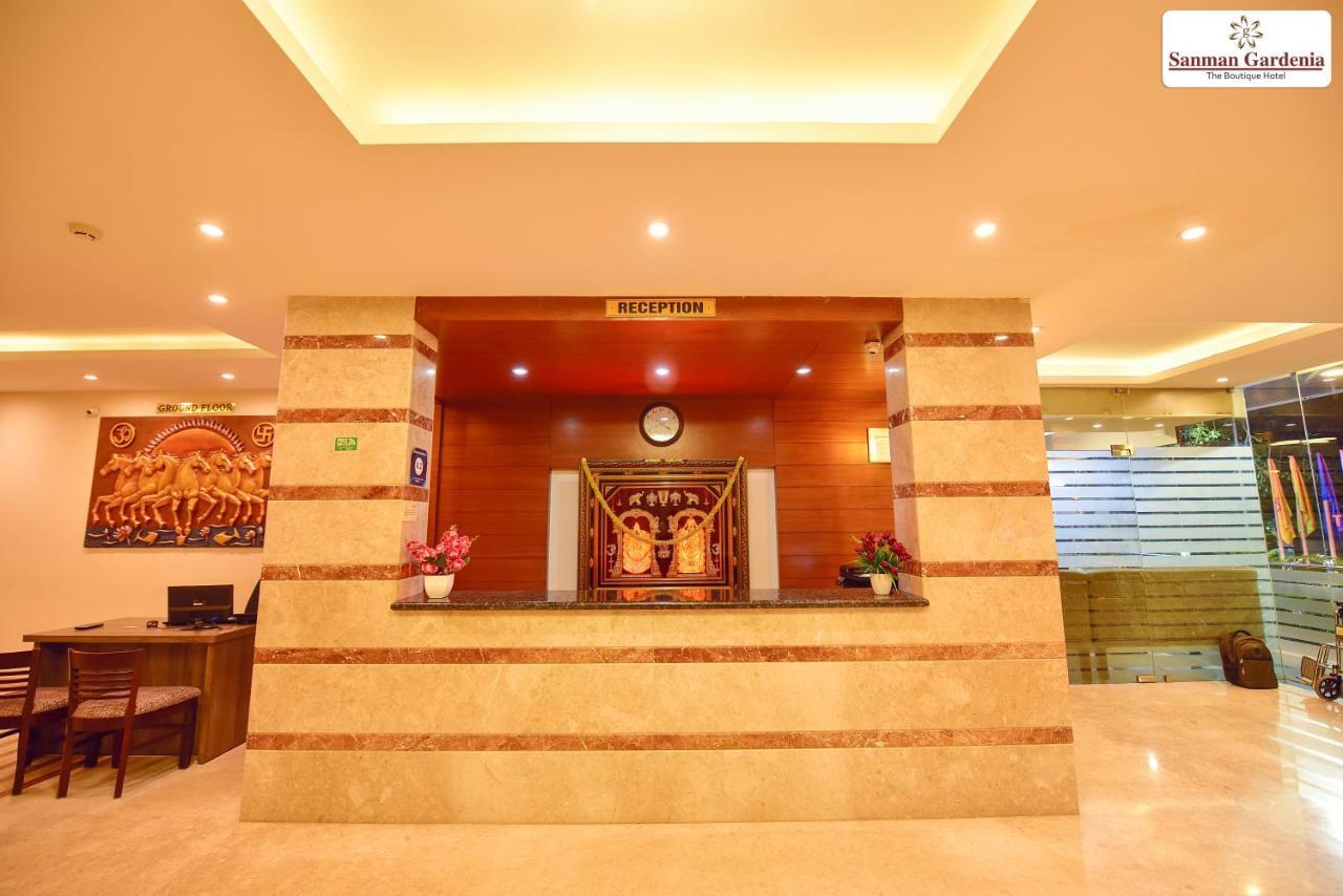 Hotel Sanman Gardenia Bangalore Bagian luar foto